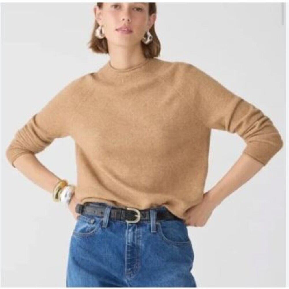 J.Crew Rollneck Sweater Merino Wool Green Small Preppy Quiet Luxury Old Money